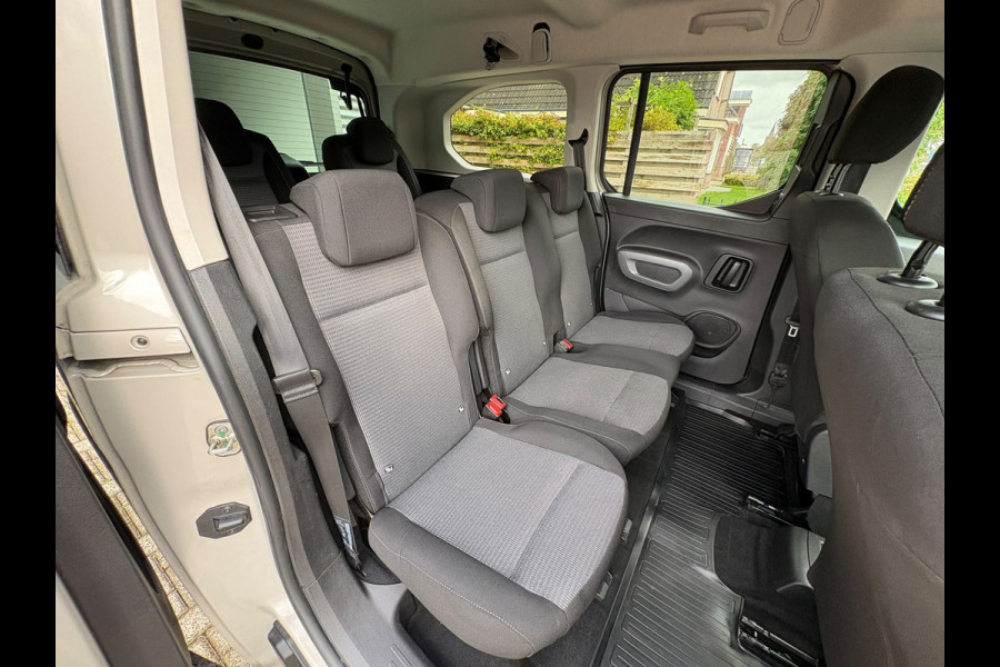 Toyota Proace City Verso L2 Executive 1.2 Turbo 7 PERSOONS AUTOMAAT