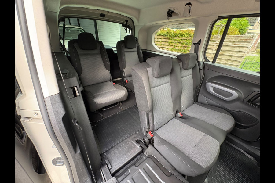 Toyota Proace City Verso L2 Executive 1.2 Turbo 7 PERSOONS AUTOMAAT