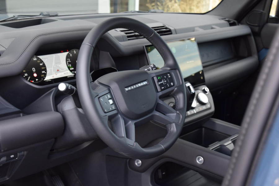 Land Rover Defender 110 2.0 P300e 110 X-Dynamic SE