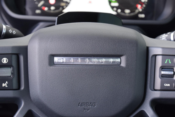 Land Rover Defender 110 2.0 P300e 110 X-Dynamic SE