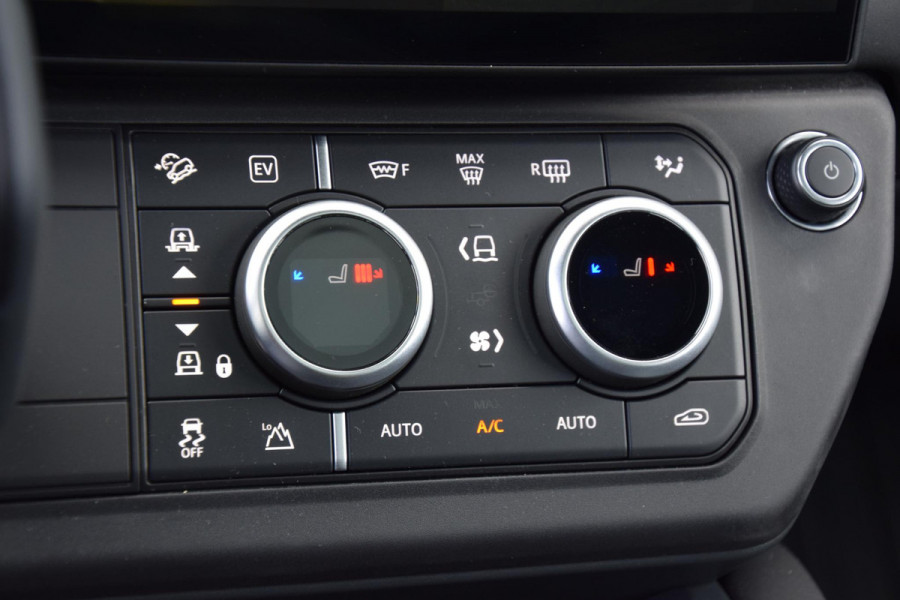 Land Rover Defender 110 2.0 P300e 110 X-Dynamic SE