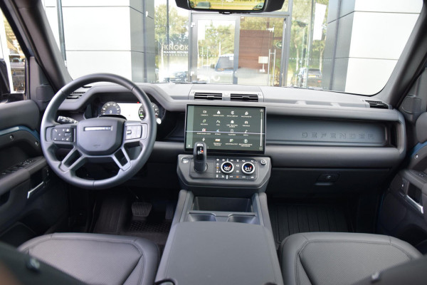 Land Rover Defender 110 2.0 P300e 110 X-Dynamic SE
