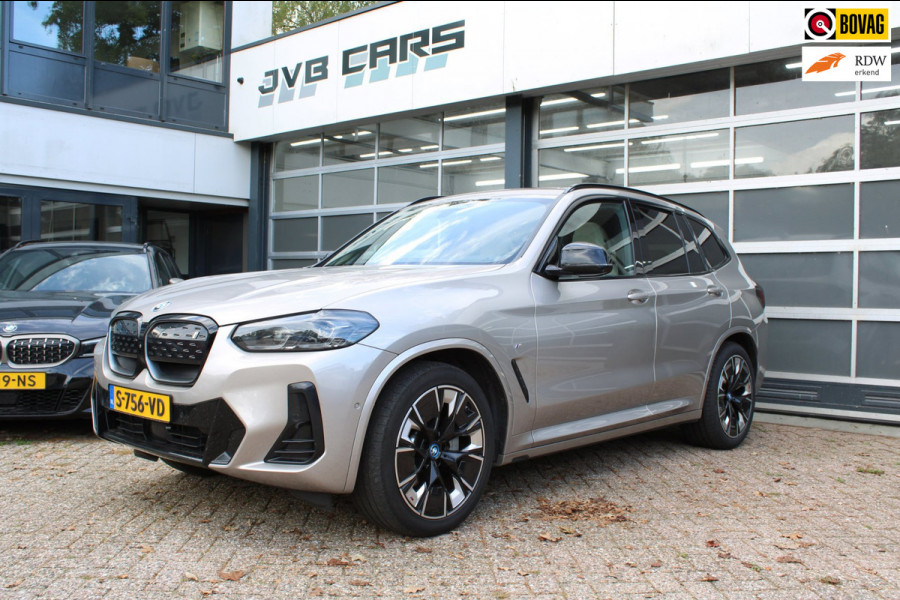 BMW iX3 High Executive 80 kWh/pano/Mpakket