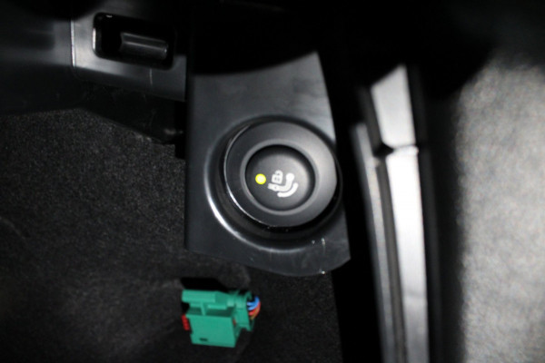 BMW iX3 High Executive 80 kWh/pano/Mpakket