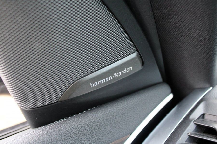 BMW iX3 High Executive 80 kWh/pano/Mpakket