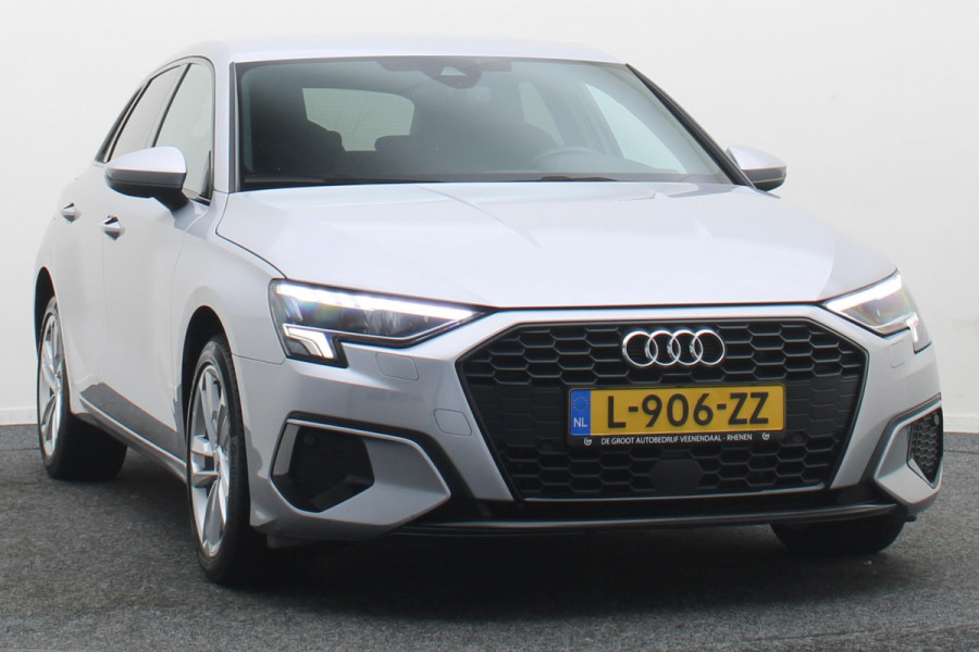 Audi A3 Sportback 40 TFSI e Business edition Virtual Cockpit, Cruise, Trekhaak, Sportstoelen, Stoelverwarming, 17''