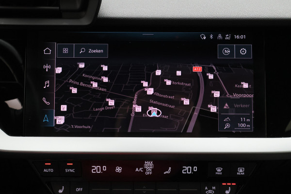 Audi A3 Sportback 40 TFSI e Business edition Virtual Cockpit, Cruise, Trekhaak, Sportstoelen, Stoelverwarming, 17''