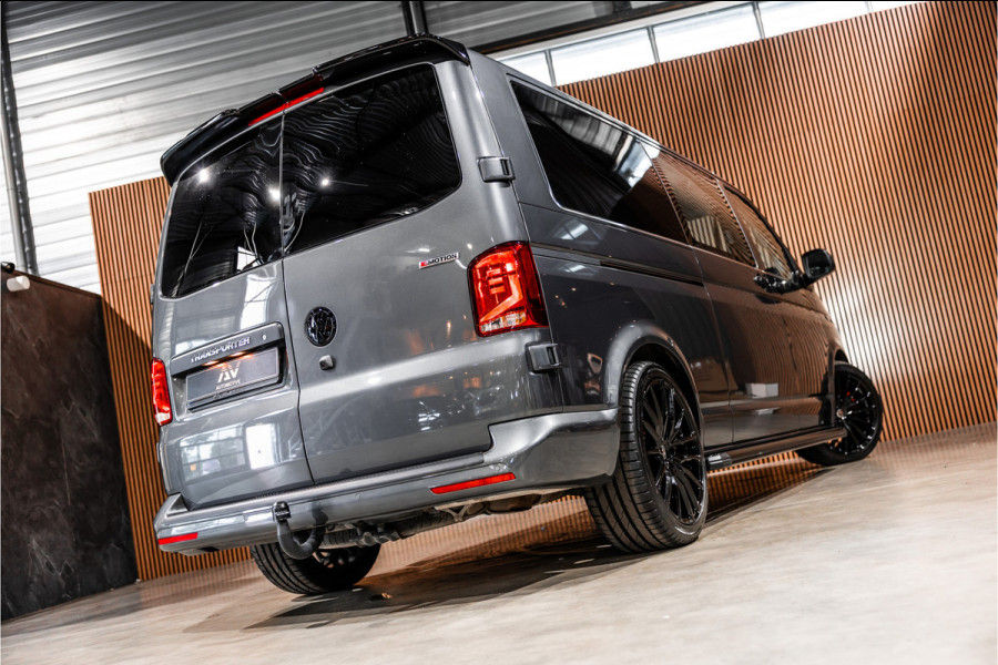 Volkswagen Transporter T6.1 2.0 TDI L2H1 DC 4Motion | Dubbel cabine | 5-zitter | Bi-Xenon | CarPlay | Camera | Navigatie | MF Stuur | Trekhaak | DAB | Cruise control