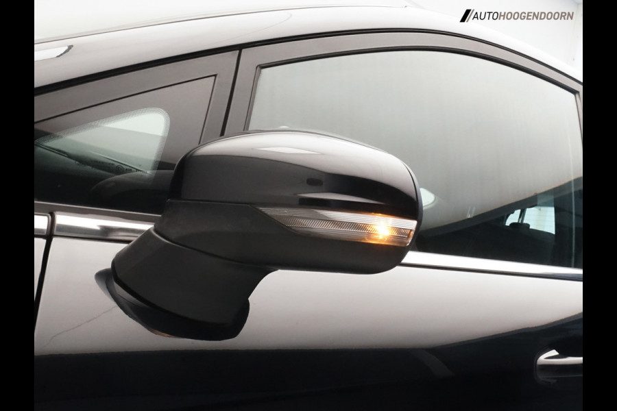 Ford Fiesta 1.0 EcoBoost Hybrid Titanium (APPLE CARPLAY,PARKEERSENSOREN,CRUISE CONTROL,NAVIGATIE,COMFORTSTOELEN,TOPCONDITIE)