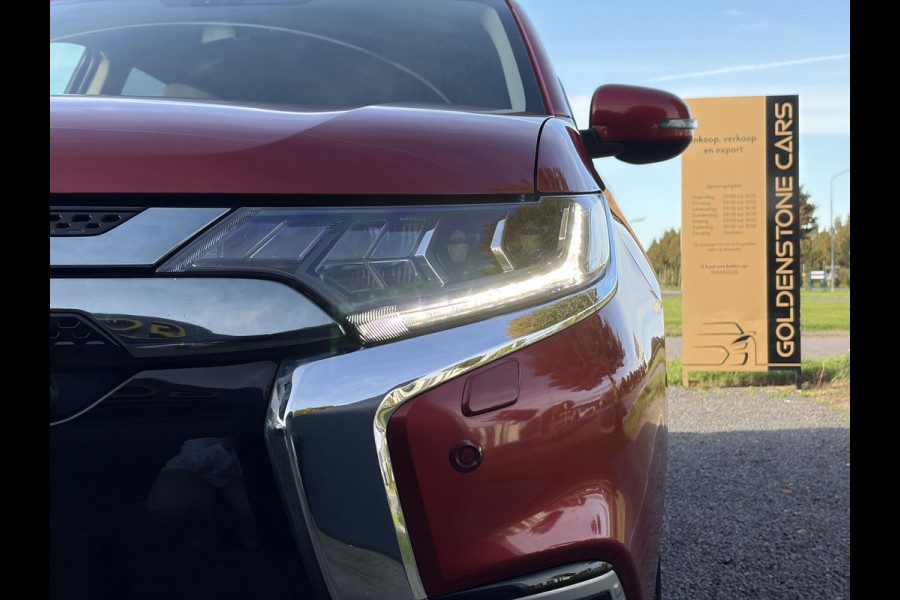Mitsubishi Outlander 2.4 PHEV Intense ✓1e Eigenaar✓Trakhaak✓Carplay✓Camera✓Alcantara-Leder✓Stoelverw-Stoelverkoeling✓Clima✓Cruise✓Pdc V+A✓Keyless✓Net beurt gehad✓18" Lmv✓N.A.P✓Apk tot 10-2027