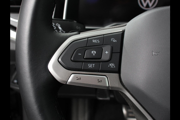 Volkswagen Polo 1.0 TSI Automaat Move Navigatie Apple Carplay/Android Auto Airco Digitale Cockpit Adaptive Cruise Control Lichtmetalen Velgen Parkeer sensoren V+A Stoelverwarming