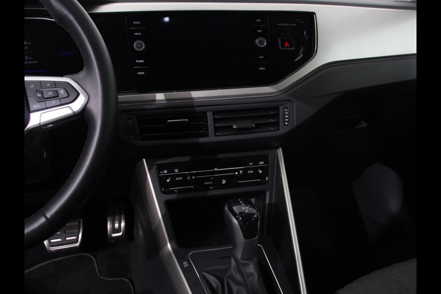 Volkswagen Polo 1.0 TSI Automaat Move Navigatie Apple Carplay/Android Auto Airco Digitale Cockpit Adaptive Cruise Control Lichtmetalen Velgen Parkeer sensoren V+A Stoelverwarming