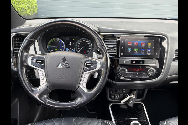 Mitsubishi Outlander 2.4 PHEV Instyle ✓360° Camera✓2e Eigenaar✓Carplay✓Pano✓Navi✓Leder✓Keyless✓Stoelverw✓Stoelverkoeling✓Stuurverw✓Pdc V+A✓Lm velgen✓Net beurt gehad✓Rijstrooksensor✓Dodehoeksenor✓N.A.P✓Apk tot 11-2027