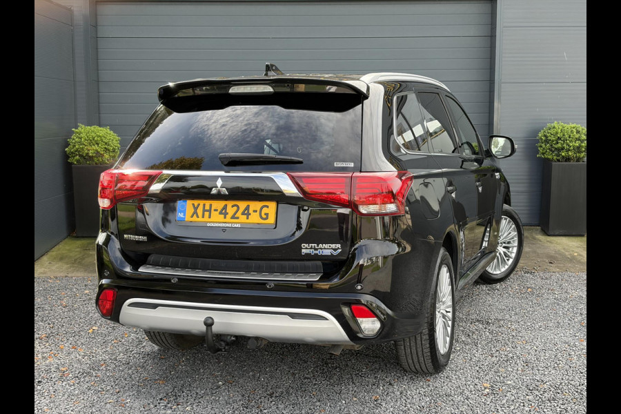 Mitsubishi Outlander 2.4 PHEV Instyle ✓360° Camera✓2e Eigenaar✓Carplay✓Pano✓Navi✓Leder✓Keyless✓Stoelverw✓Stoelverkoeling✓Stuurverw✓Pdc V+A✓Lm velgen✓Net beurt gehad✓Rijstrooksensor✓Dodehoeksenor✓N.A.P✓Apk tot 11-2027