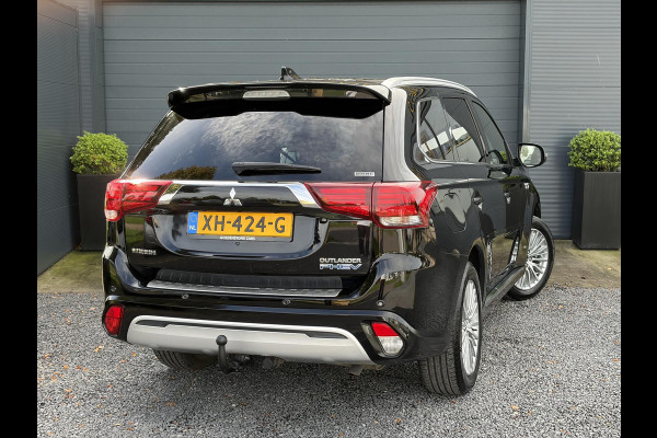 Mitsubishi Outlander 2.4 PHEV Instyle ✓360° Camera✓2e Eigenaar✓Carplay✓Pano✓Navi✓Leder✓Keyless✓Stoelverw✓Stoelverkoeling✓Stuurverw✓Pdc V+A✓Lm velgen✓Net beurt gehad✓Rijstrooksensor✓Dodehoeksenor✓N.A.P✓Apk tot 11-2027