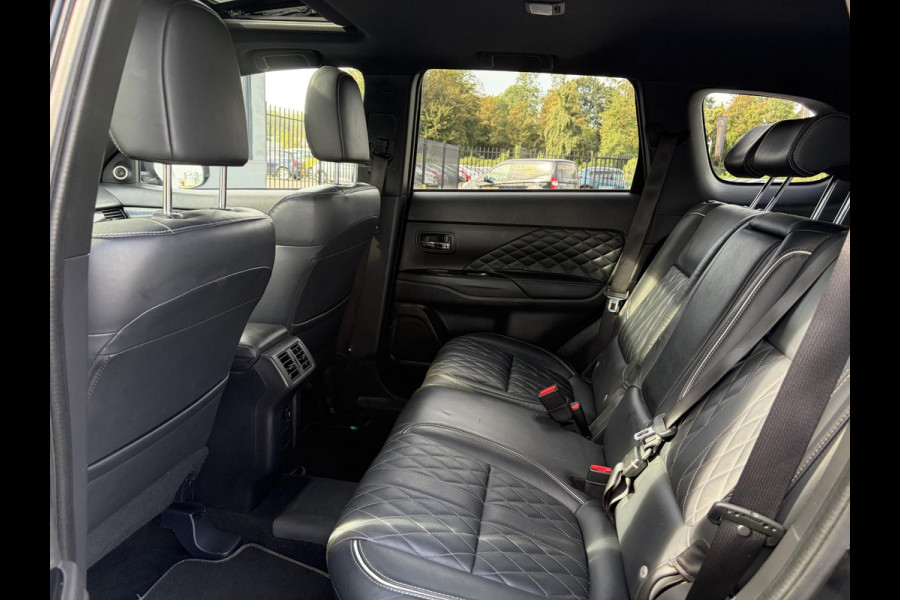 Mitsubishi Outlander 2.4 PHEV Instyle ✓360° Camera✓2e Eigenaar✓Carplay✓Pano✓Navi✓Leder✓Keyless✓Stoelverw✓Stoelverkoeling✓Stuurverw✓Pdc V+A✓Lm velgen✓Net beurt gehad✓Rijstrooksensor✓Dodehoeksenor✓N.A.P✓Apk tot 11-2027