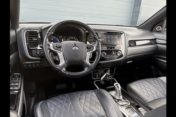 Mitsubishi Outlander 2.4 PHEV Instyle ✓360° Camera✓2e Eigenaar✓Carplay✓Pano✓Navi✓Leder✓Keyless✓Stoelverw✓Stoelverkoeling✓Stuurverw✓Pdc V+A✓Lm velgen✓Net beurt gehad✓Rijstrooksensor✓Dodehoeksenor✓N.A.P✓Apk tot 11-2027