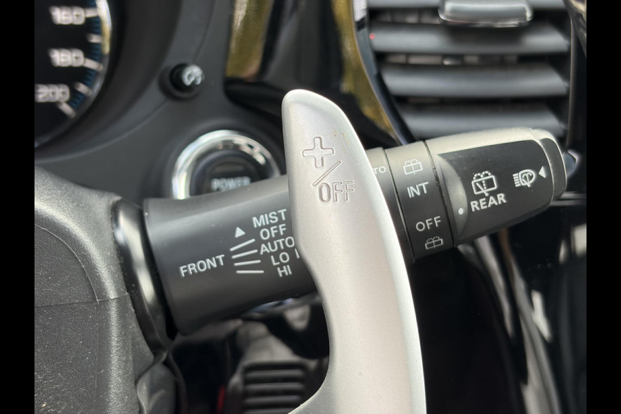 Mitsubishi Outlander 2.4 PHEV Instyle ✓360° Camera✓2e Eigenaar✓Carplay✓Pano✓Navi✓Leder✓Keyless✓Stoelverw✓Stoelverkoeling✓Stuurverw✓Pdc V+A✓Lm velgen✓Net beurt gehad✓Rijstrooksensor✓Dodehoeksenor✓N.A.P✓Apk tot 11-2027