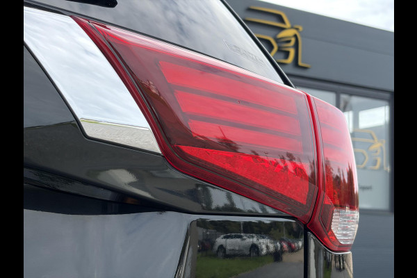Mitsubishi Outlander 2.4 PHEV Instyle ✓360° Camera✓2e Eigenaar✓Carplay✓Pano✓Navi✓Leder✓Keyless✓Stoelverw✓Stoelverkoeling✓Stuurverw✓Pdc V+A✓Lm velgen✓Net beurt gehad✓Rijstrooksensor✓Dodehoeksenor✓N.A.P✓Apk tot 11-2027