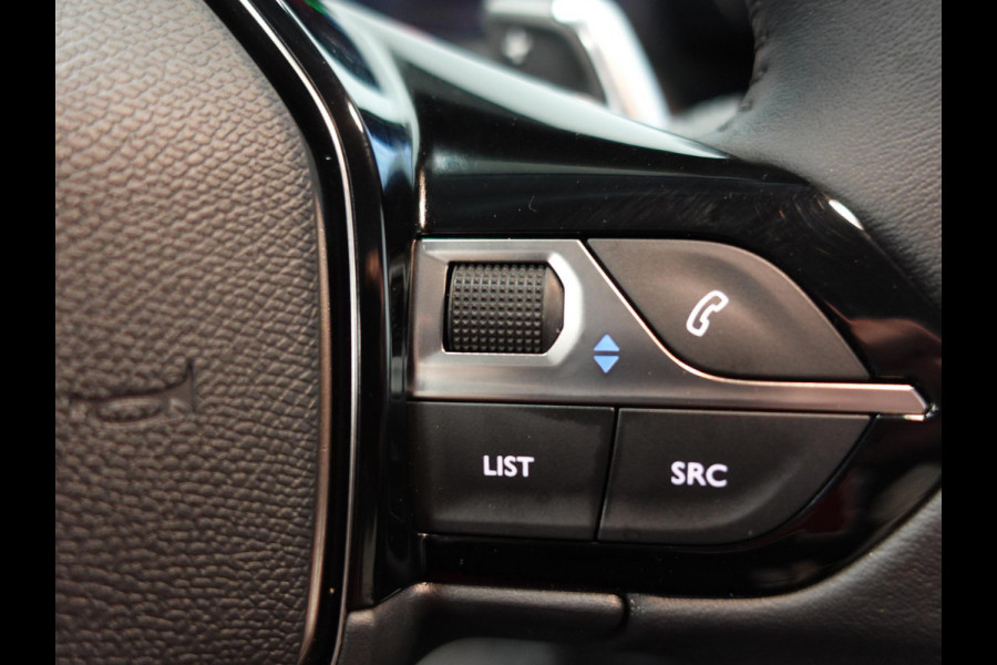 Peugeot 208 1.2 PureTech 100pk Automaat Allure Pack Navigatie Apple Carplay/Android Auto Camera Parkeersensor achter Cruise Control Virtual Cockpit Climate Control Getinte ramen