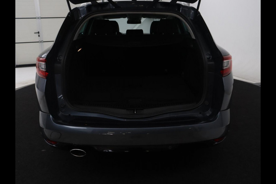 Renault Mégane Estate 1.2 TCe Bose | Bose Sound | Dodehoek Ass. | Camera |