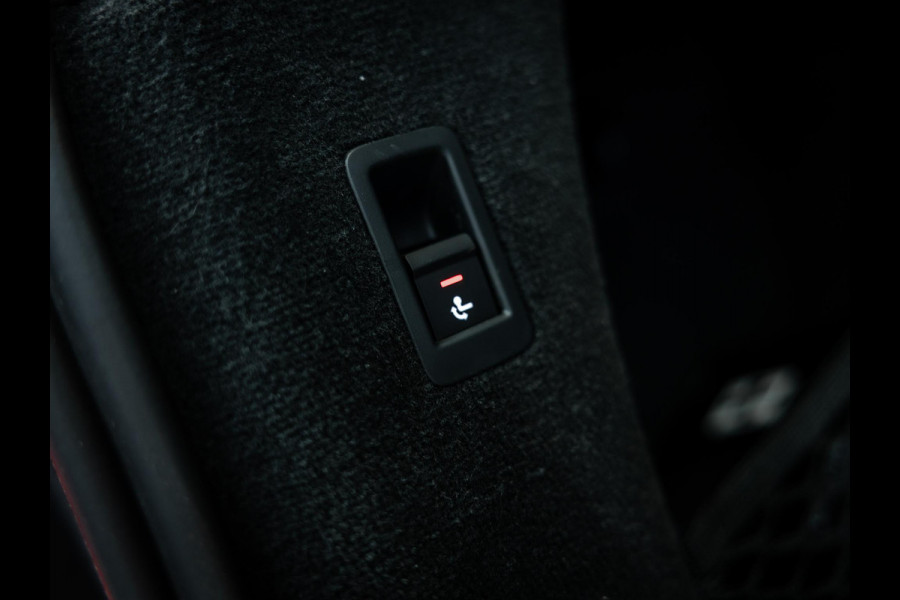 Audi RS6 RS 6 TFSI quattro AUDI Exlusive kleur | Keramisch | trekhaak | Stoel vent. | Alcantara