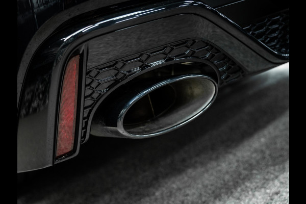 Audi RS6 RS 6 TFSI quattro AUDI Exlusive kleur | Keramisch | trekhaak | Stoel vent. | Alcantara