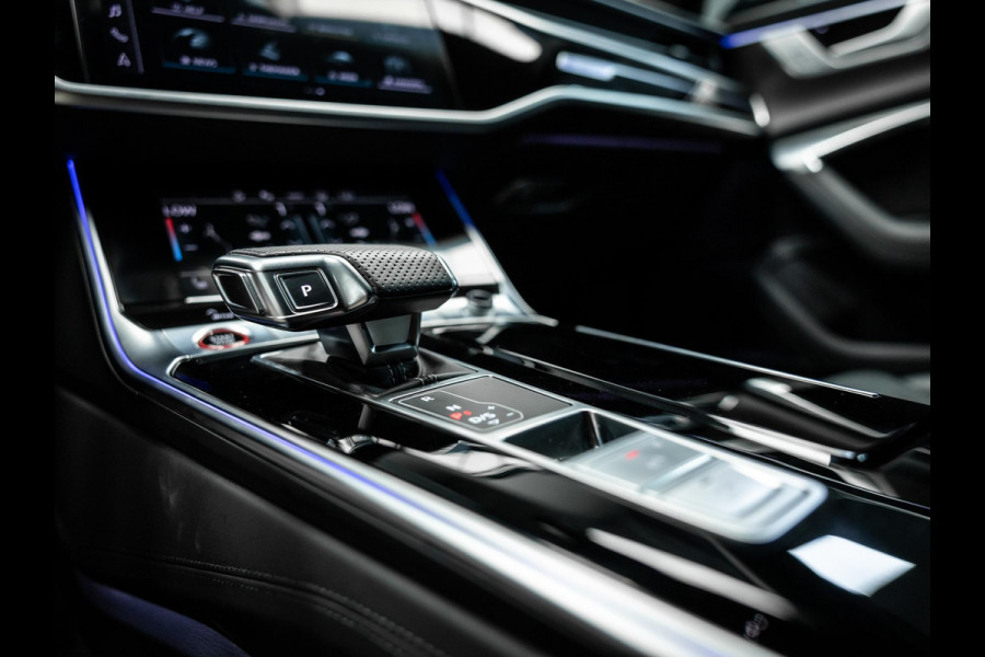 Audi RS6 RS 6 TFSI quattro AUDI Exlusive kleur | Keramisch | trekhaak | Stoel vent. | Alcantara