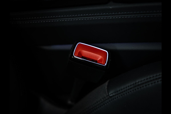 Audi RS6 RS 6 TFSI quattro AUDI Exlusive kleur | Keramisch | trekhaak | Stoel vent. | Alcantara