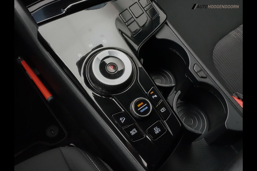Kia Sportage 1.6 T-GDi Plug-in Hybrid AWD DynamicLine (APPLE CARPLAY,LANE ASSIST,ADAPTIVE CRUISE CONTROL,CAMERA,STOELVERWARMING)