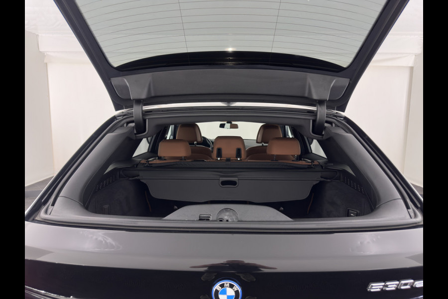 BMW 5 Serie Touring 530e Business Edition Plus (Plug-in) (INCL.BTW) *LEATHER | FULL-LED | MEMORY-PACK | HEATED-COMFORTSEATS | NAVI-FULLMAP | PRIVACY-GLASS | ECC | PDC | CRUISE | 18''ALU | TOWBAR*