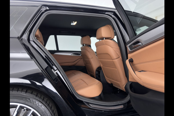 BMW 5 Serie Touring 530e Business Edition Plus (Plug-in) (INCL.BTW) *LEATHER | FULL-LED | MEMORY-PACK | HEATED-COMFORTSEATS | NAVI-FULLMAP | PRIVACY-GLASS | ECC | PDC | CRUISE | 18''ALU | TOWBAR*