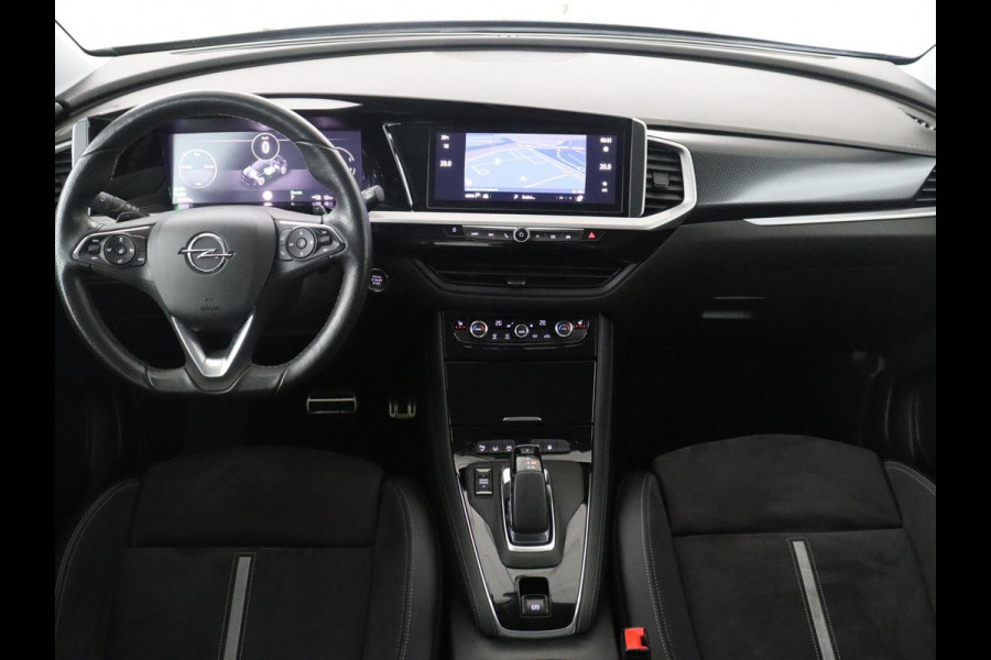Opel Grandland 1.6 Turbo Plug-In GSE 300PK Hybrid4 4x4 Stoelverwarming | LED | Camera | Dodehoek Ass. | Adapt. cruise |