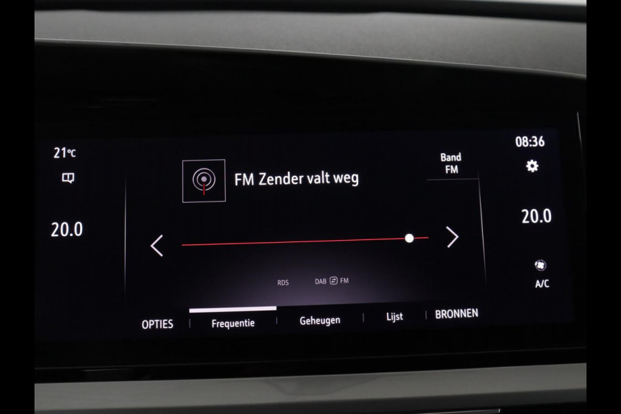 Opel Grandland 1.6 Turbo Plug-In GSE 300PK Hybrid4 4x4 Stoelverwarming | LED | Camera | Dodehoek Ass. | Adapt. cruise |