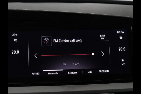 Opel Grandland 1.6 Turbo Plug-In GSE 300PK Hybrid4 4x4 Stoelverwarming | LED | Camera | Dodehoek Ass. | Adapt. cruise |