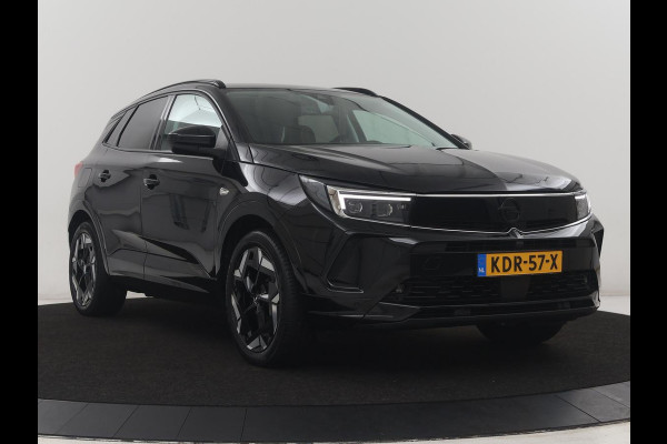 Opel Grandland 1.6 Turbo Plug-In GSE 300PK Hybrid4 4x4 Stoelverwarming | LED | Camera | Dodehoek Ass. | Adapt. cruise |