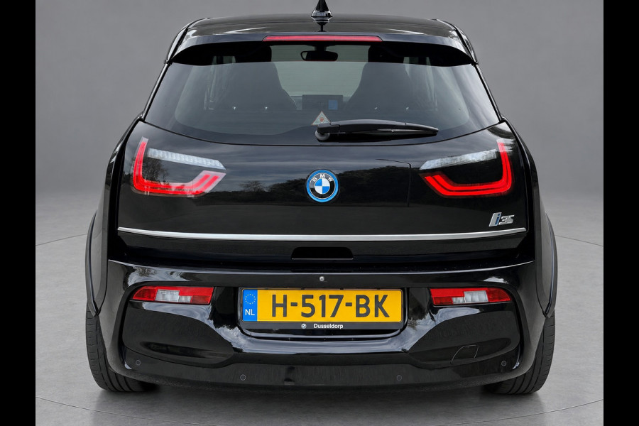 BMW i3 S 120Ah 42 kWh RoadStyle Edition, warmtepomp, harman/cardon, vele opties, 1 e eigenaar, Origineel NL auto met nap