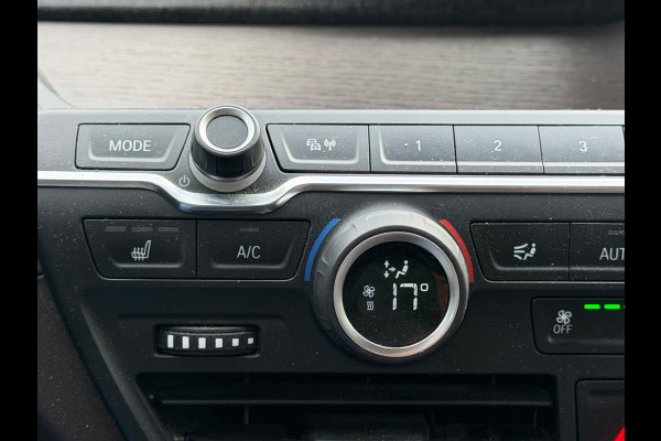 BMW i3 S 120Ah 42 kWh RoadStyle Edition, warmtepomp, harman/cardon, vele opties, 1 e eigenaar, Origineel NL auto met nap