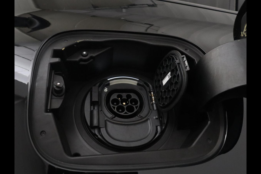 Mercedes-Benz B-Klasse 250 e Premium Plus AMG-Line | Camera | Navigatie | LED | Stoelverwarming |