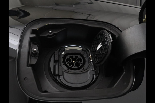 Mercedes-Benz B-Klasse 250 e Premium Plus AMG-Line | Camera | Navigatie | LED | Stoelverwarming |