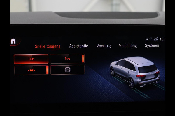 Mercedes-Benz B-Klasse 250 e Premium Plus AMG-Line | Camera | Navigatie | LED | Stoelverwarming |