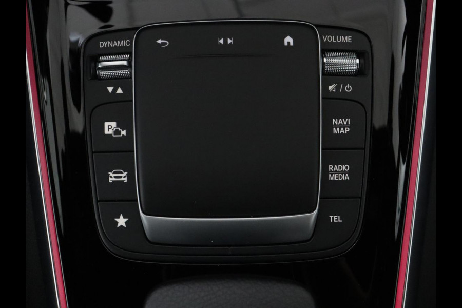 Mercedes-Benz B-Klasse 250 e Premium Plus AMG-Line | Camera | Navigatie | LED | Stoelverwarming |