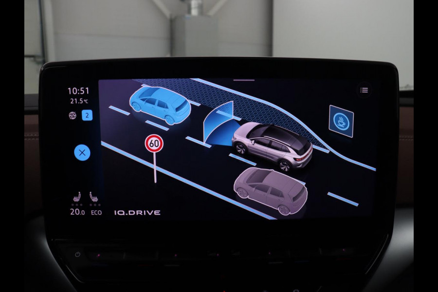 Volkswagen ID.4 Tech 77 kWh SOH 90% | 360 Camera | LED | Trekhaak | Navigatie |