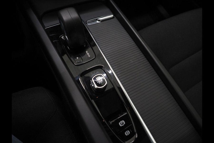 Volvo XC60 2.0 T6 Plug-in hybrid AWD Long Range | Panoramadak | Pilot Assist | 360 | Stoel/stuurverwarming | Keyless | Carplay