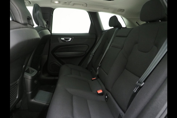 Volvo XC60 2.0 T6 Plug-in hybrid AWD Long Range | Panoramadak | Pilot Assist | 360 | Stoel/stuurverwarming | Keyless | Carplay