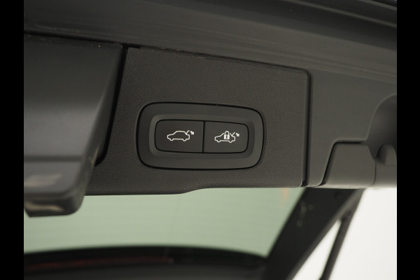 Volvo XC60 2.0 T6 Plug-in hybrid AWD Long Range | Panoramadak | Pilot Assist | 360 | Stoel/stuurverwarming | Keyless | Carplay