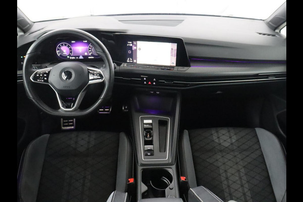 Volkswagen Golf Variant 1.5 eTSI R-Line | Trekhaak | Navigatie | LED | Stoelverwarming |