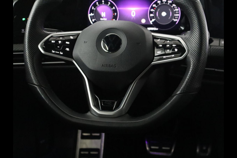 Volkswagen Golf Variant 1.5 eTSI R-Line | Trekhaak | Navigatie | LED | Stoelverwarming |