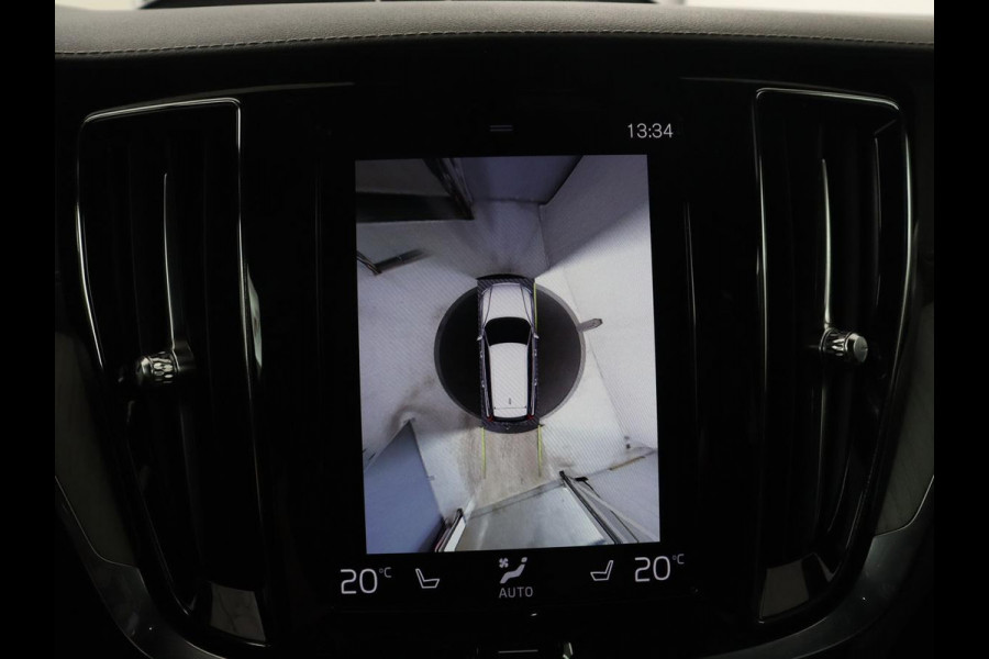 Volvo V60 2.0 T6 AWD Inscription 310PK Inscription | Bowers & Wilkins | Panoramadak | Head Up | Trekhaak | LED | Stoelverwarming | Stoelkoeling | Adaptive cruise | 360 camera | Memory |