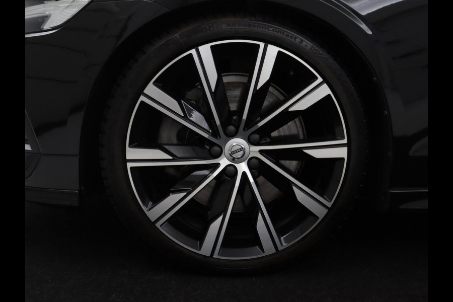 Volvo V60 2.0 T6 AWD Inscription 310PK Inscription | Bowers & Wilkins | Panoramadak | Head Up | Trekhaak | LED | Stoelverwarming | Stoelkoeling | Adaptive cruise | 360 camera | Memory |
